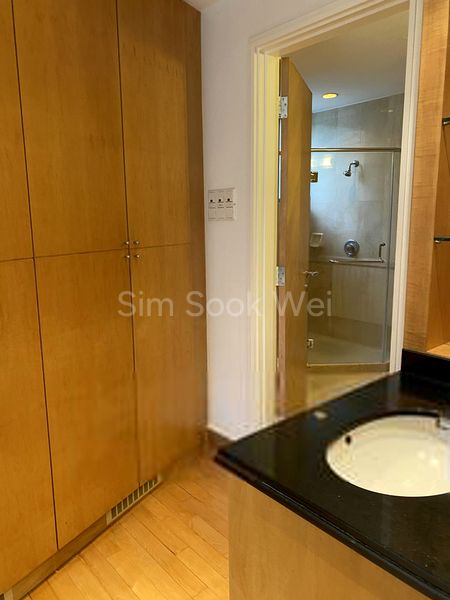 3 Bed Condo for Rent in  Grange 70 - Image 4